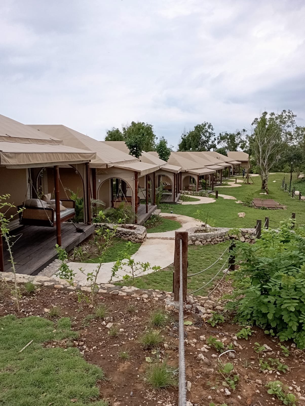ARNA Suites and Ocean Lounge